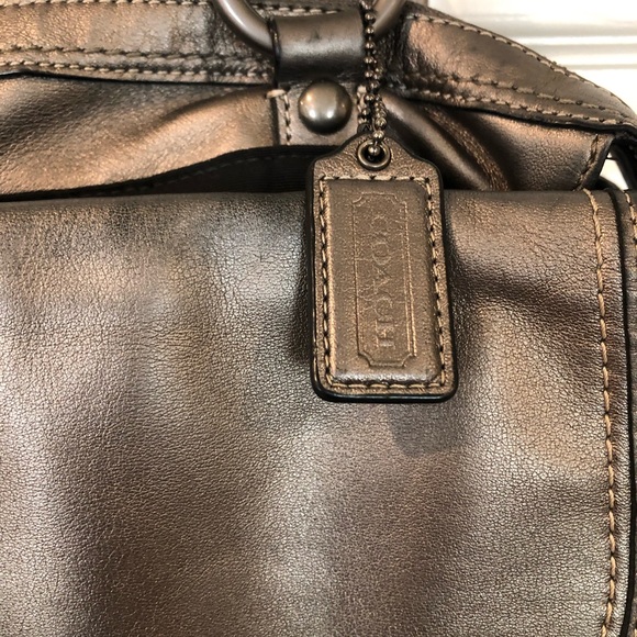 Coach Limited edition Addison grey Metallic - Picture 2 of 8